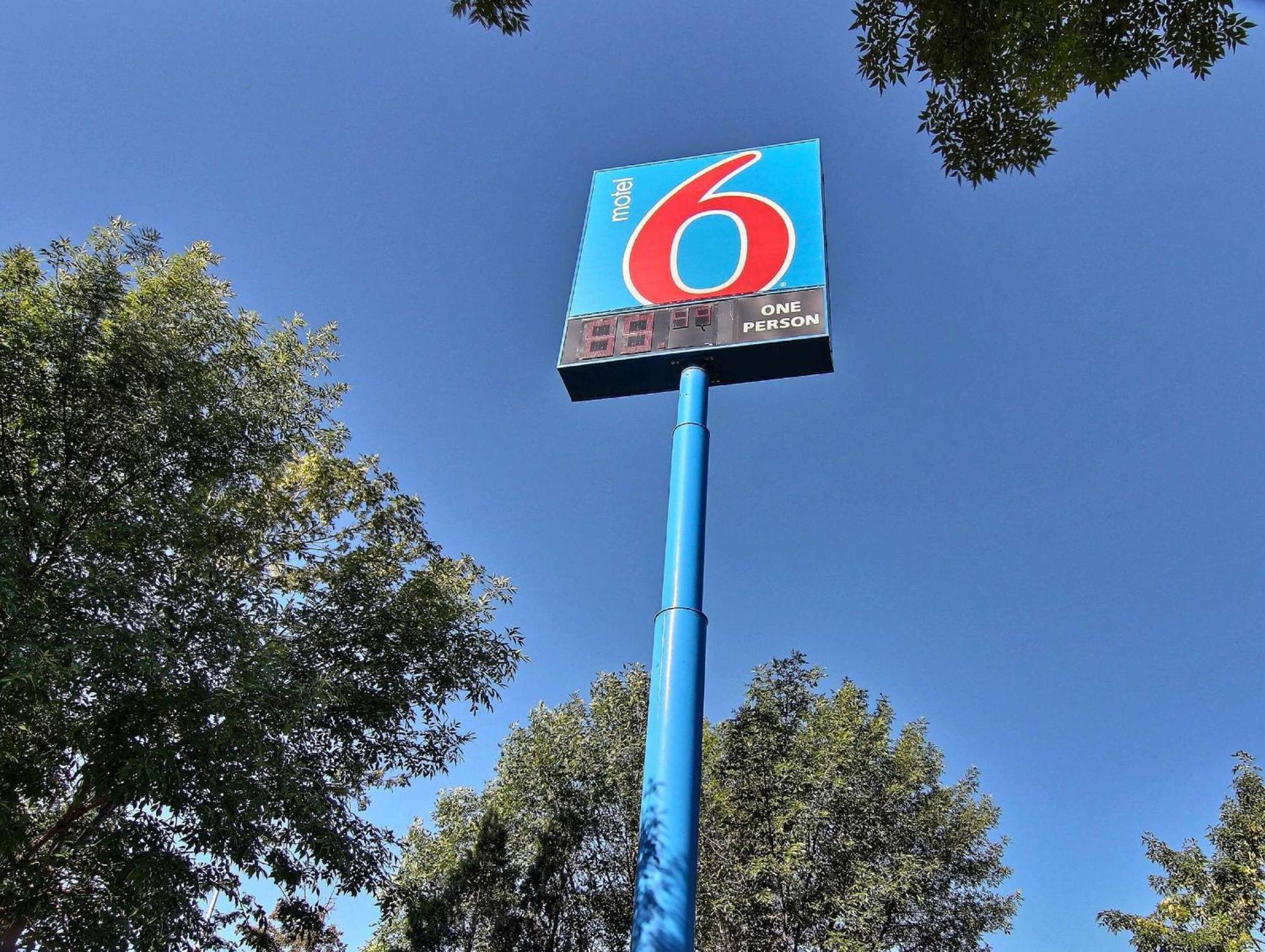 Motel 6-Bismarck, Nd Eksteriør bilde